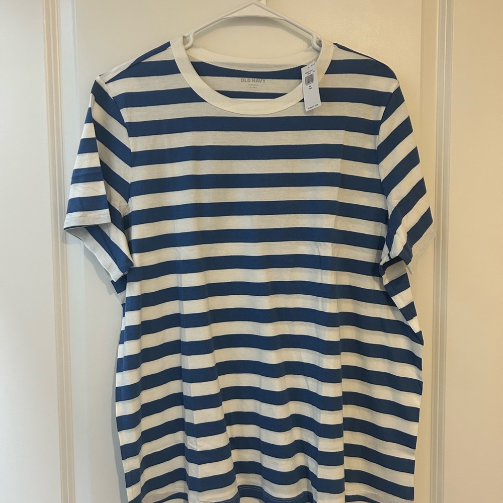 Old Navy Blue & White Striped Short-Sleeve Crew Tee